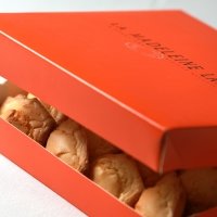 La boîte orange de 20 mini madeleines